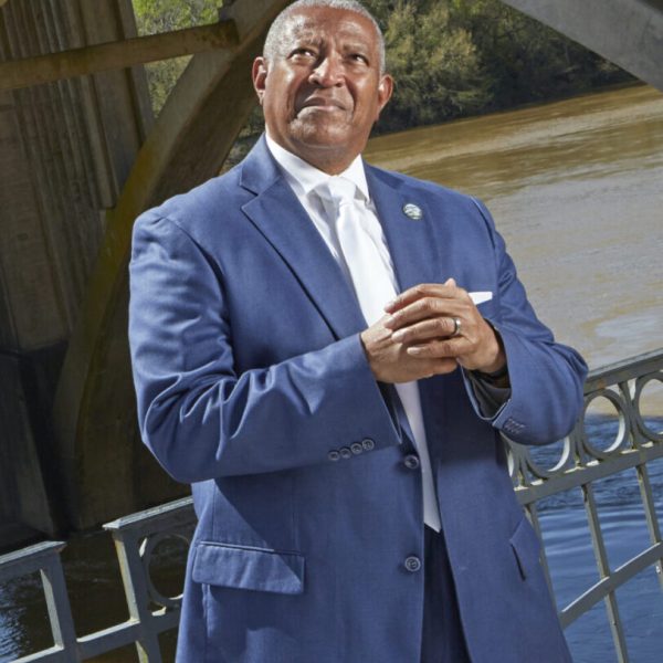 Mayor-James-Perkins-Jr.0724-2-1-scaled-e1659989296368-812x1024
